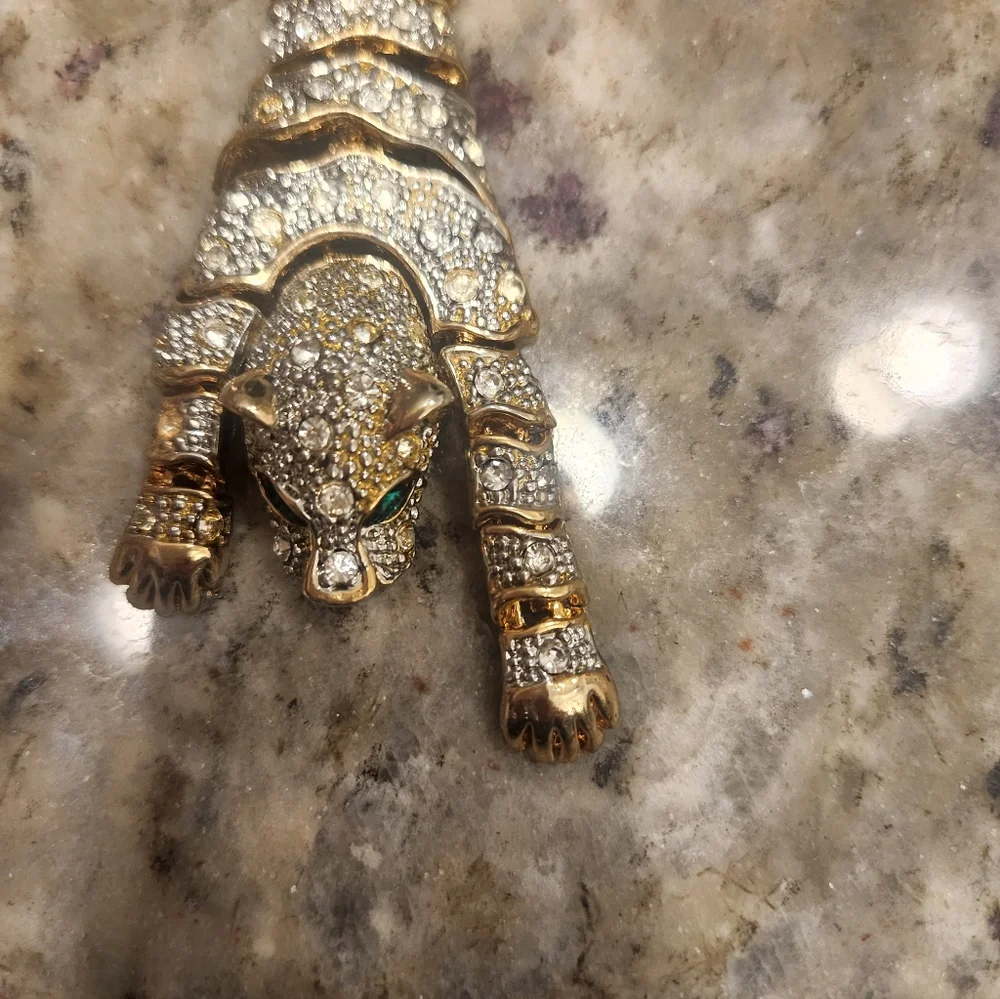 no brand this exquisite